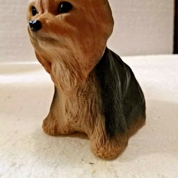 Yorkie DOG FIGURE Handcrafted Sculpture Sandstone Label made by North Light - Picture 4 of 9